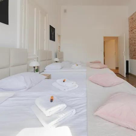 Studencka Street, Next To Planty Park Apartamento